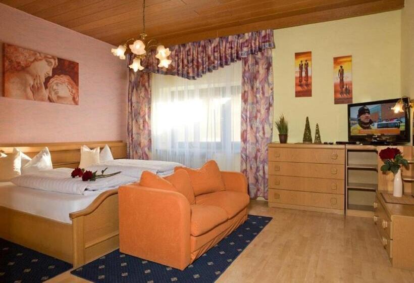 Апартаменты 2 Спальни, Gasthof Metzgerei Stöberl
