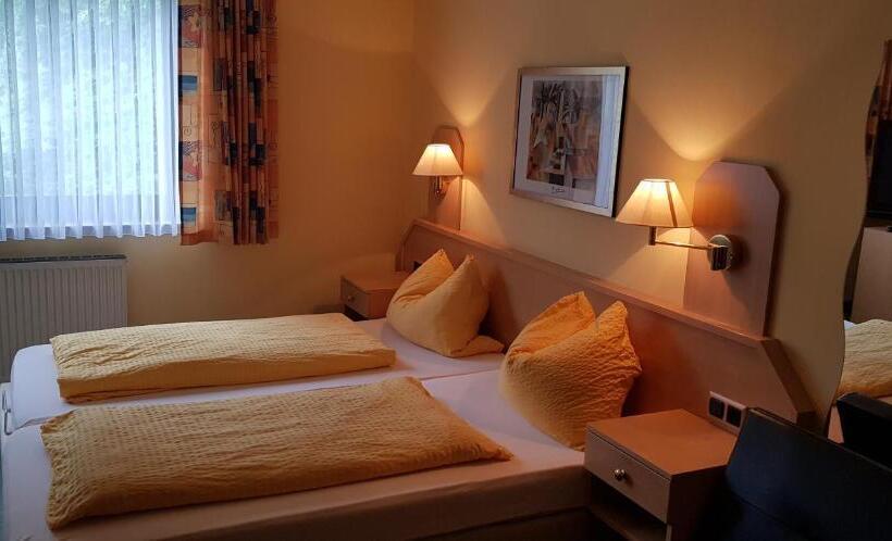 Номер Комфорт, Habitación Doble Estándar   Panorama Hotel Pension Frohnau