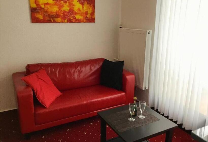 Люкс Классика, Habitación Doble Estándar   Panorama Hotel Pension Frohnau