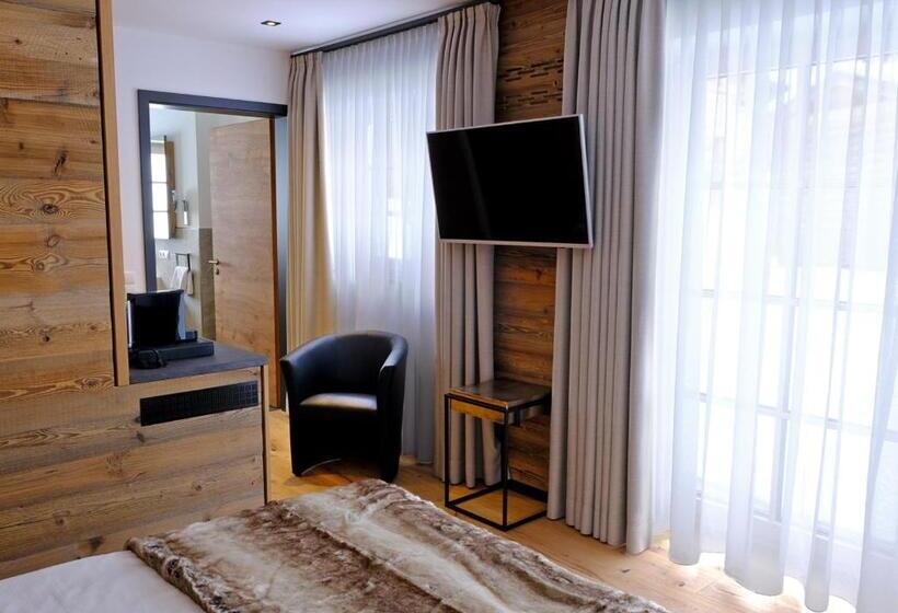 Номер Стандарт с Террасой, Bayerischer Hof