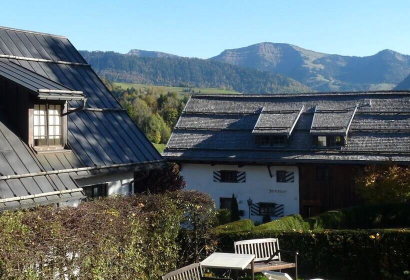Номер Стандарт, Bayerischer Hof