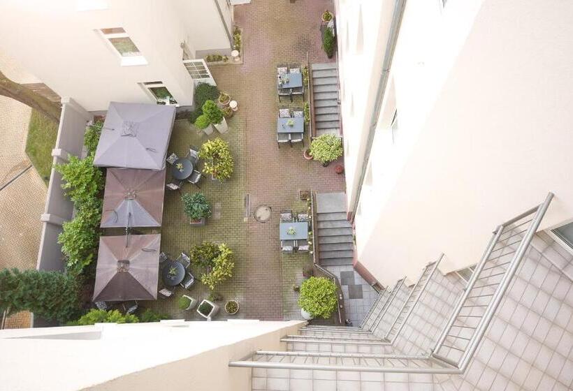 Номер Стандарт Индивидуальный, City Hotel Am Wasserturm Halle
