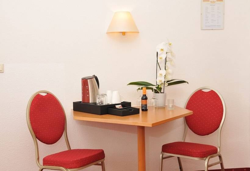 Номер Комфорт, City Hotel Am Wasserturm Halle