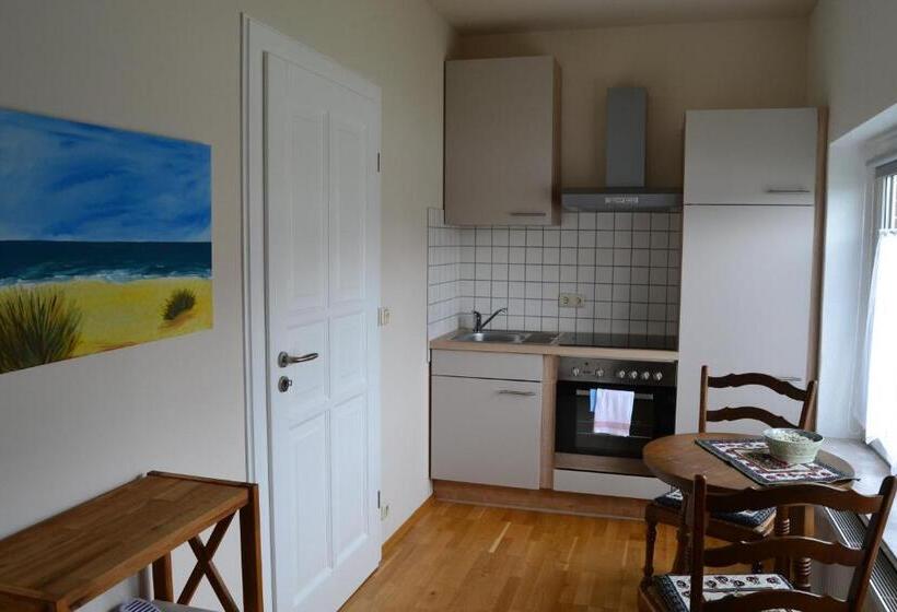 Апартаменты 1 Спальня, Mahlzeit   Hotel Brauhaus Weyhausen   Keramikstudio