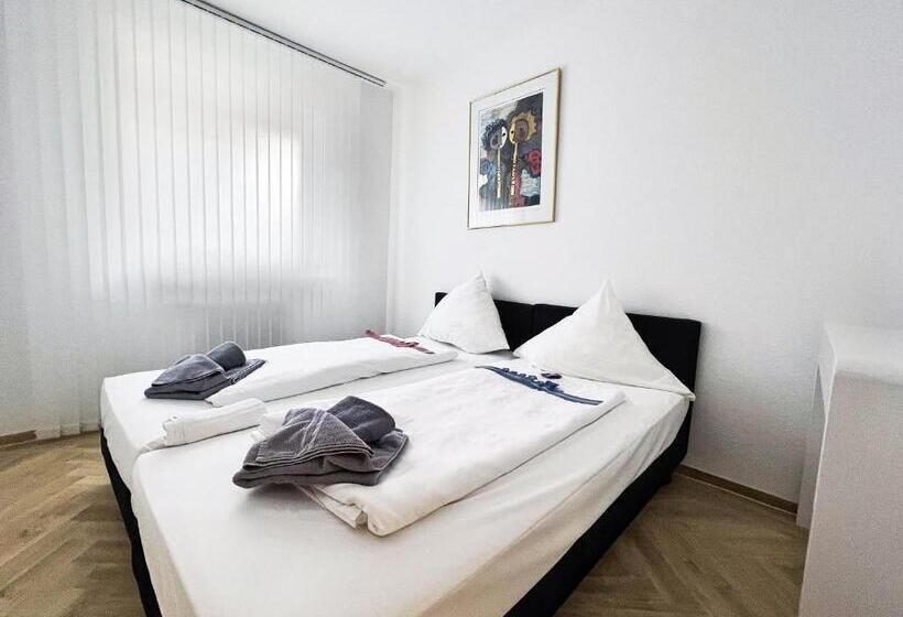 Апартаменты 3 Спальни, Hellers Twenty Four Ii  24h Check In