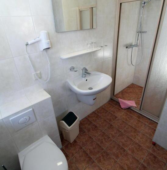 Четырехместный Номер Стандарт, Familienhotel Zur Linde