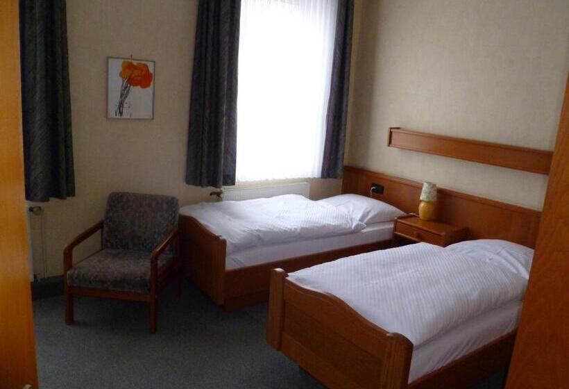 Номер Стандарт, Deutsche Eiche Northeim