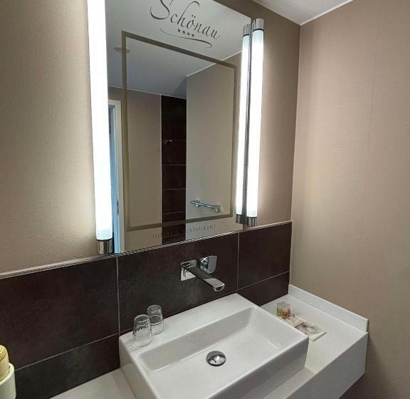 Номер Deluxe, & Restaurant Schönau