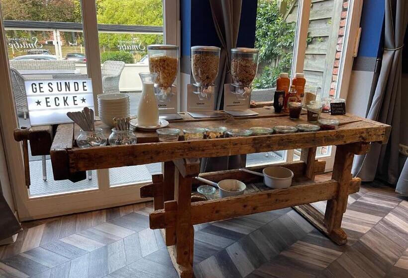 Номер Стандарт, Stadthotel Garni Smutje
