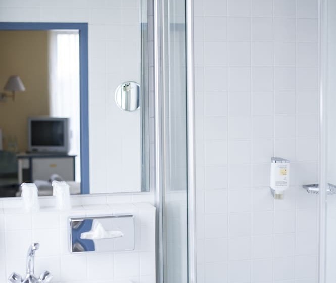 Номер Стандарт, Stargaze Forum Hotel Düsseldorf Hilden