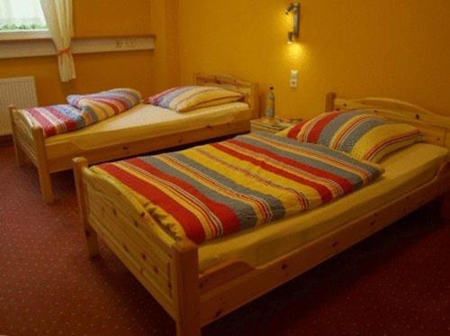 Номер Стандарт Трехместный, Econo Motel Goelzer