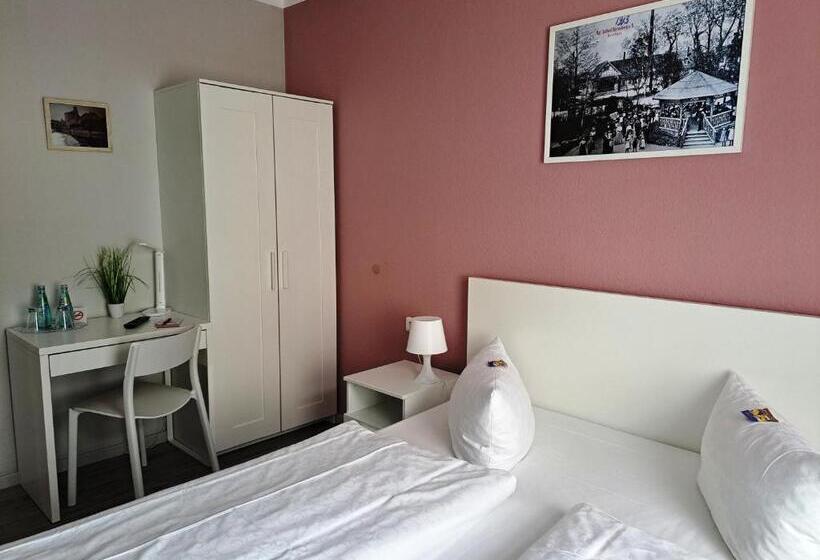 标准间, Altes Badehaus