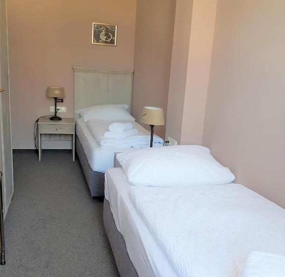 Четырехместный Номер Стандарт, Inselhotel Langeoog