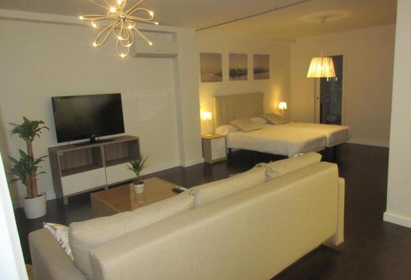 استودیوی استاندارد, Dormavalencia Hostel