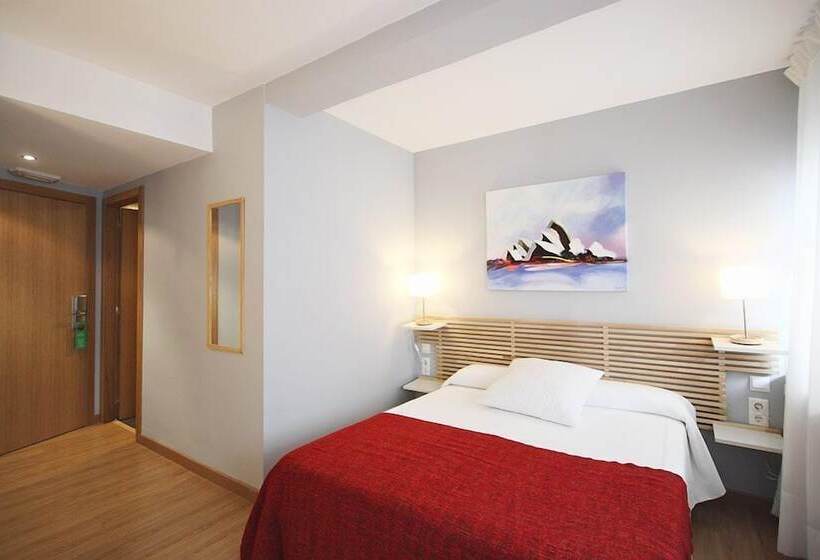 اتاق استاندارد, Dormavalencia Hostel