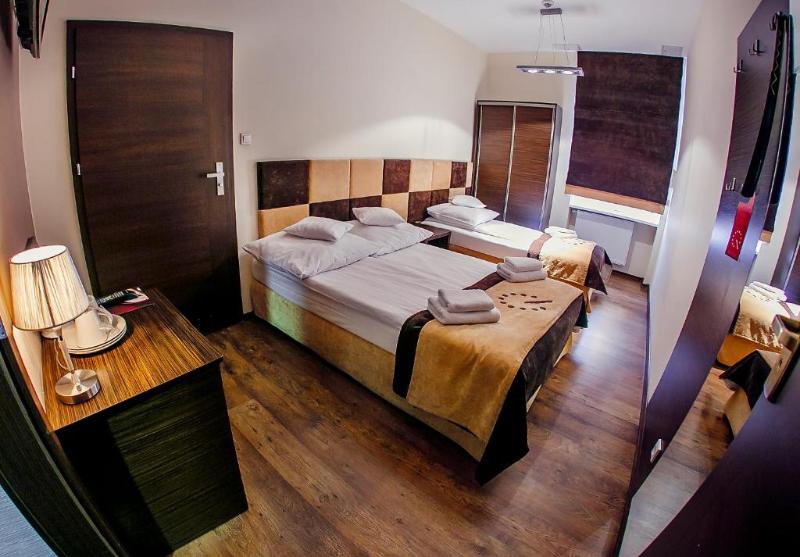 Номер Стандарт Трехместный, Boutique Hotel S Ii Rewolucji
