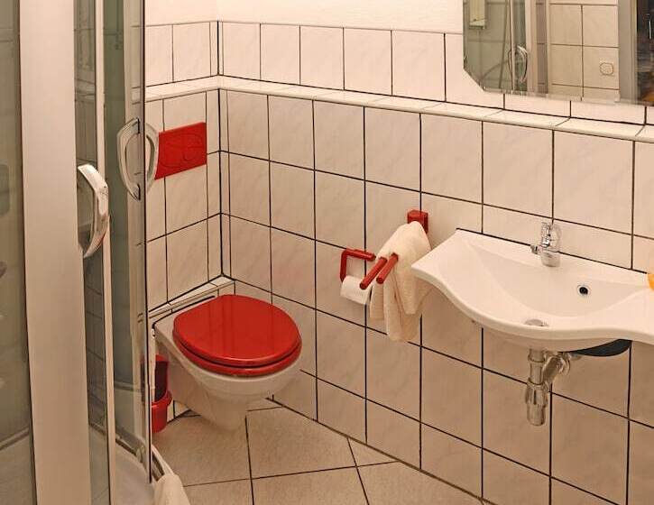 Четырехместный Номер Стандарт, Gasthof Pension Sonnenberg