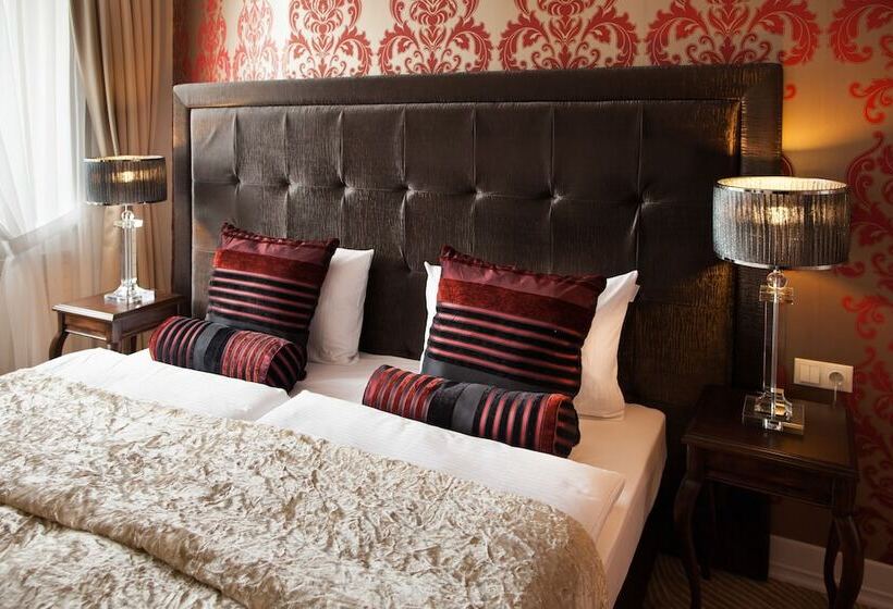 سوییت جونیور, Rezydencja Luxury Hotel Bytom Piekary śląskie