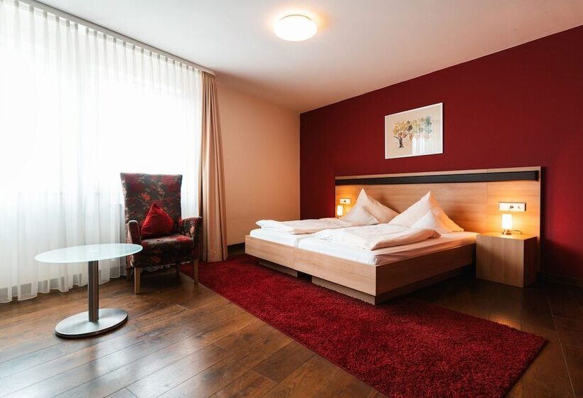 컴포트 룸, Landhotel Und Weingasthof Schwarzer Adler