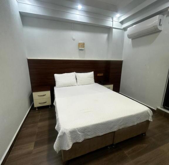 Номер Deluxe, Ada Motel