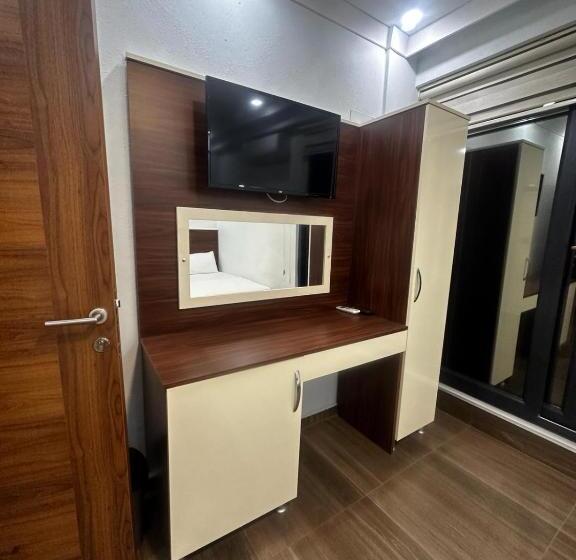 Номер Deluxe, Ada Motel