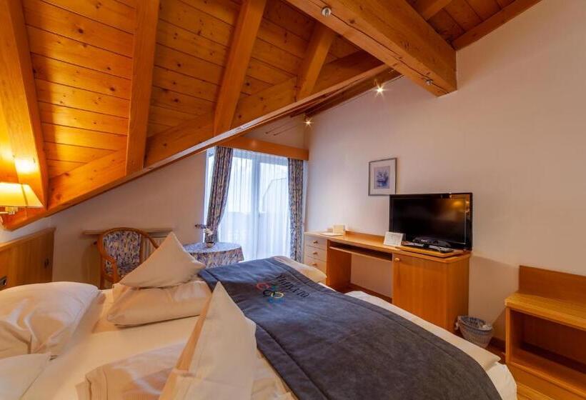 Номер Deluxe, Frühstücks Hotel Olympia