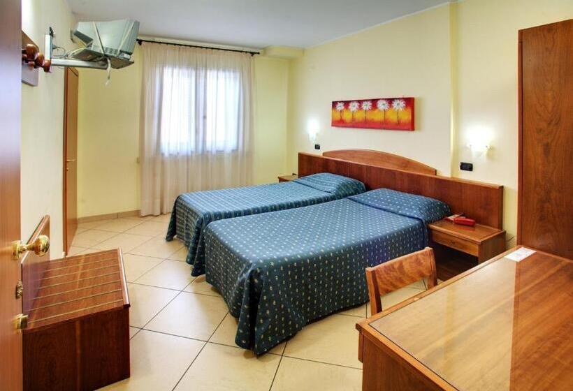 Классический Номер, Lo Scacciapensieri Hotel & Restaurant