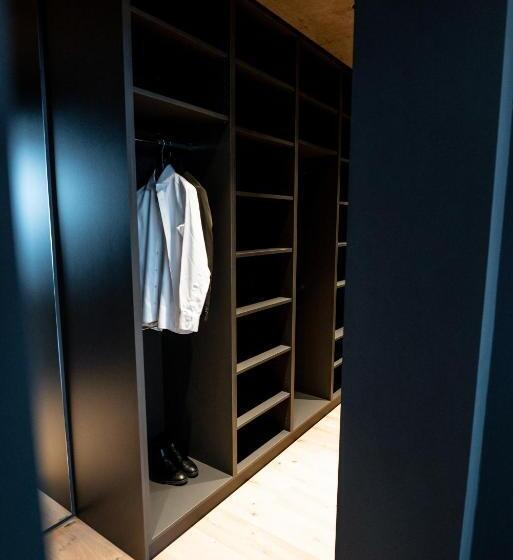 سوئیت با بالکن, Villa Boutique