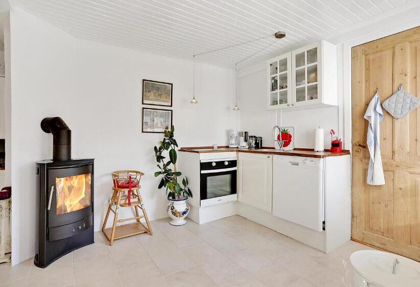 Номер Стандарт, Bed And Breakfast åløkke
