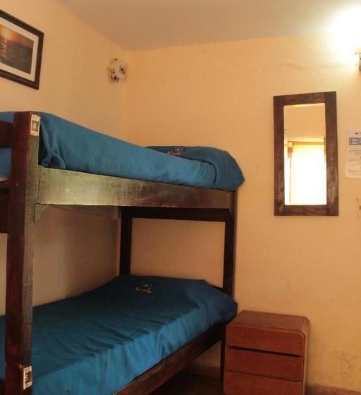 패밀리 룸 공용 욕실, Hostel Ibirapita