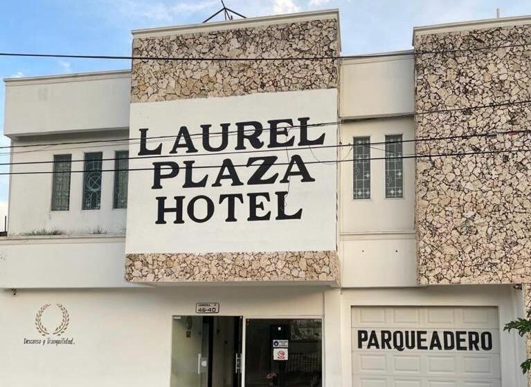 غرفة قياسية, Laurel Plaza 46