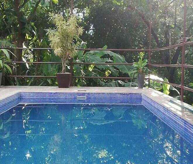带花园景观的标准三人间, Green Sanctuary