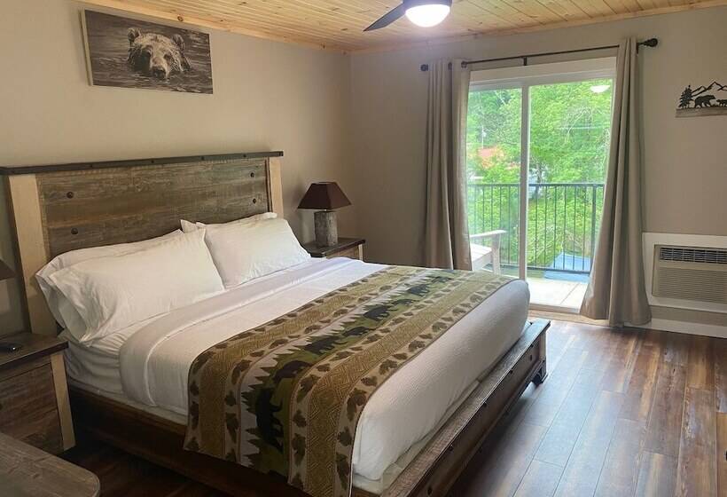 Номер Deluxe, The Carter Lodge On The River
