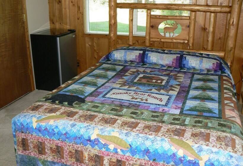 Номер Стандартный Кровать Куин, Smoky Bear Ranch Bed & Breakfast & Cabins