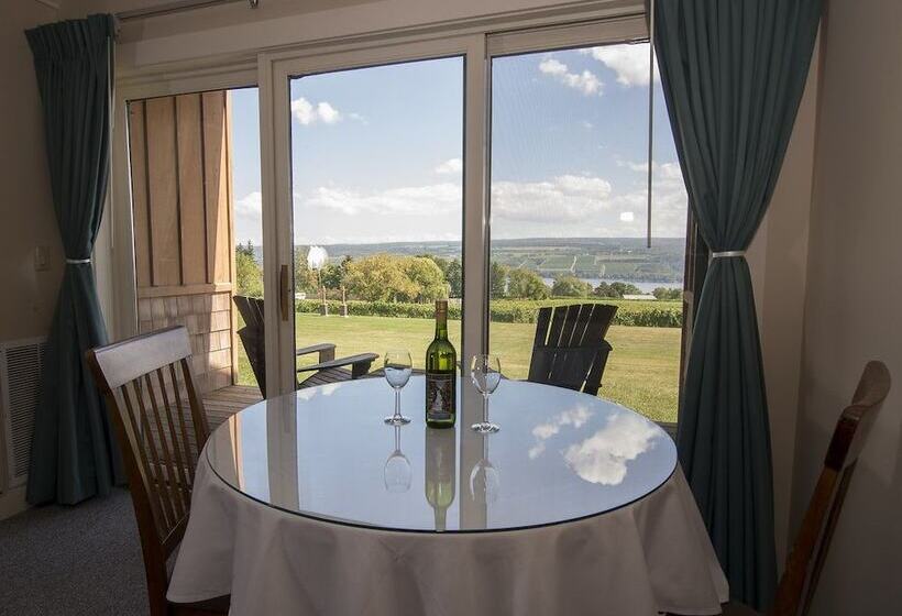 Номер Стандарт 2 Двуспальные Кровати, The Inn At Glenora Wine Cellars