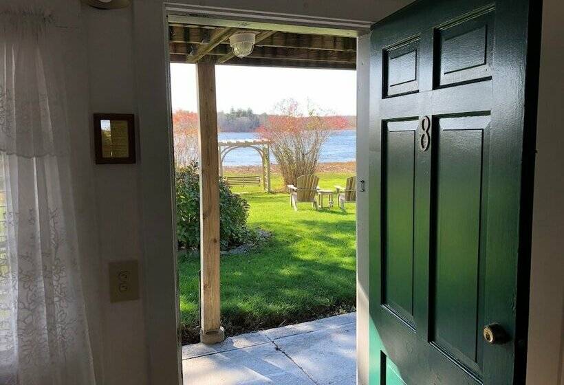 Номер Стандарт 2 Двуспальные Кровати, Spring Garden Inn
