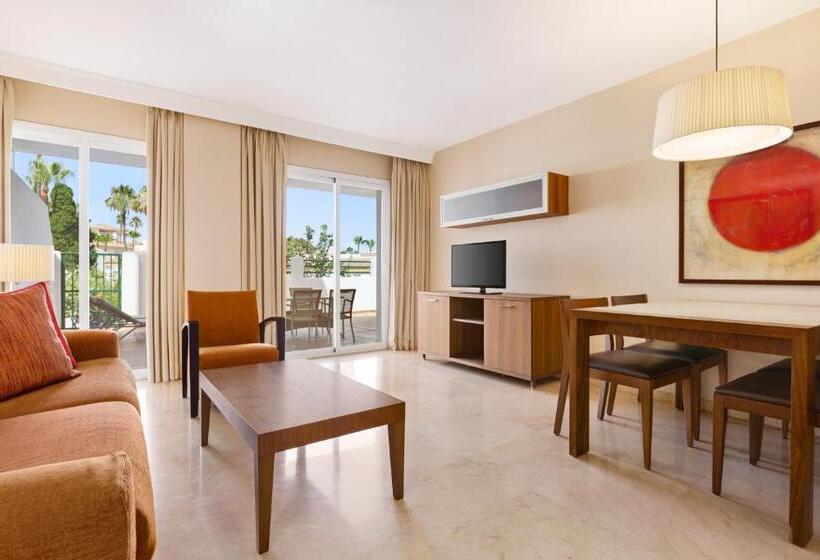 Апартаменты Superior 3 Спальни, Ramada Residences By Wyndham Costa Del Sol Fuengirola