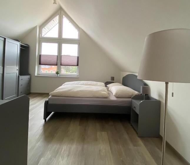 Апартаменты 1 Спальня, Marc5 Hotel Cadenberge