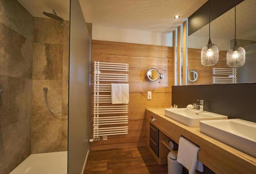 Студия Стандарт, Wellnesshotel Zum Koch