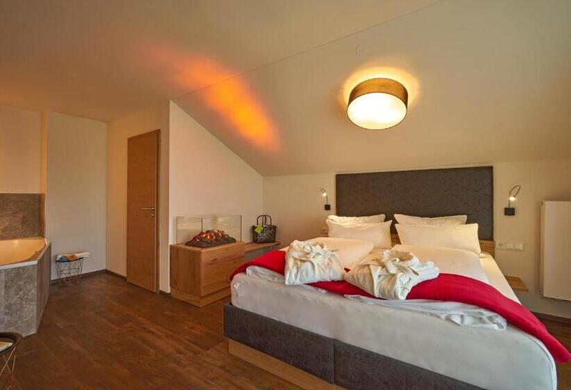 Escritório Estándar, Wellnesshotel Zum Koch