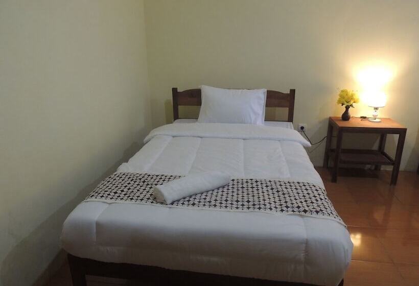 Номер Superior, Homestay Effendi Borobudur Syariah By Ndalem Beong