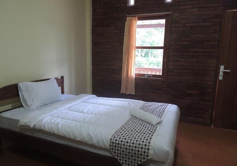 Номер Superior, Homestay Effendi Borobudur Syariah By Ndalem Beong