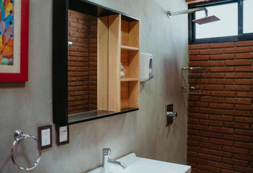 Студия Стандарт, Larimar Gallery Y Hotel Boutique