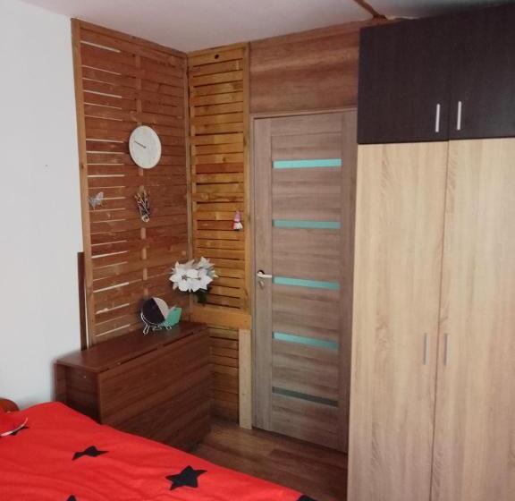 带共用浴室的标准房间, Casa Mocanu