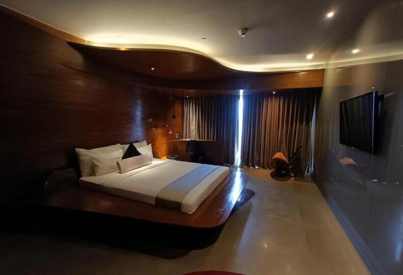 Номер Deluxe, Boulevard By Design Hotel Chennai