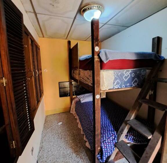 اتاق استاندارد, Esperanza Hostel