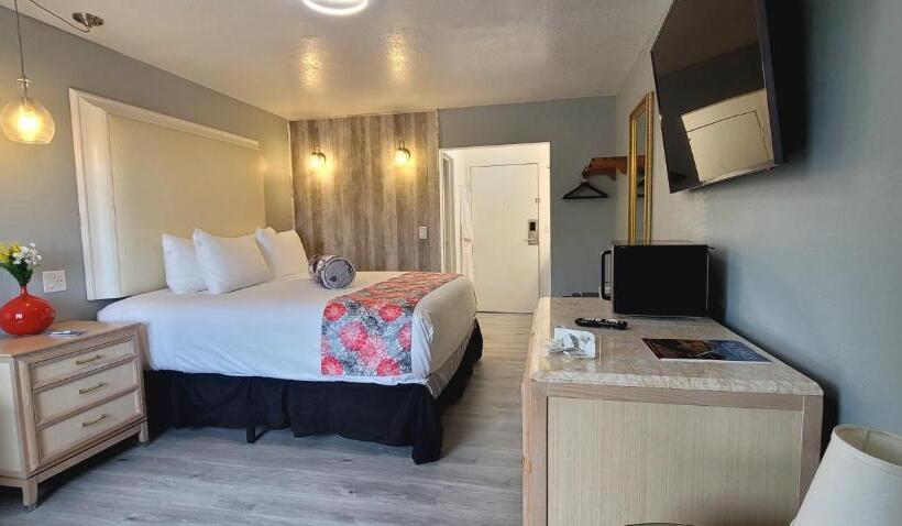 Номер Deluxe Одноместный, Dragonfly Inn & Suites