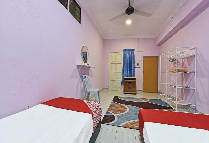 Трехместный Номер Deluxe, Oyo 90551 Zn Mix Homestay & Roomstay