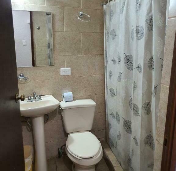 スタンダード４人部屋, Plaza