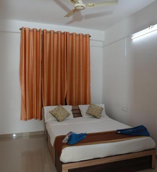 Четырехместный Номер Стандарт, Norwegian Homes Guest House  Munnar